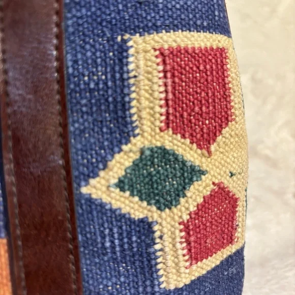 Vintage Laura Gayle Legacy
Southwestern Style Handbag Purse Satchel Shoulder Bag - Picture 16 of 16